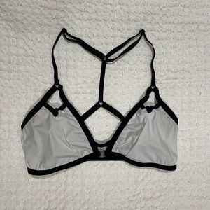 Tobi Bralette with T-back Straps